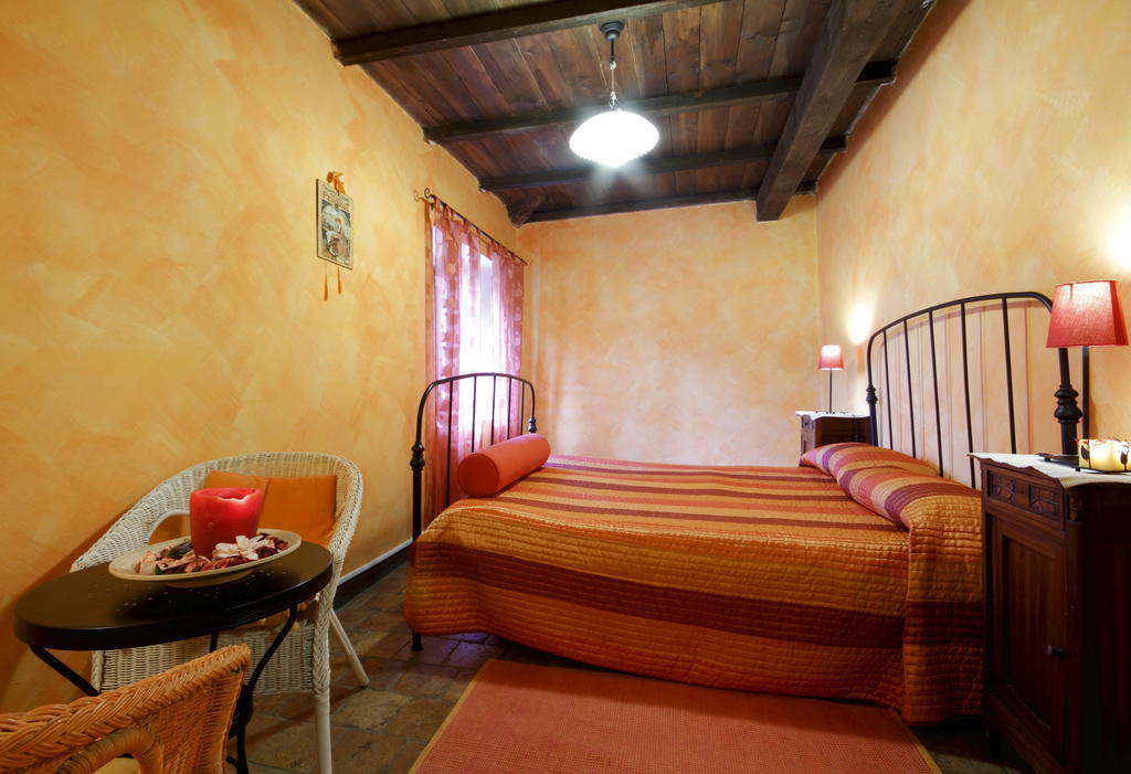Antica Locanda La Canonica Zocca Room photo